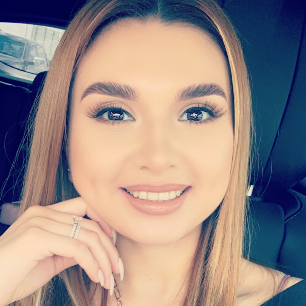 Meet your Posher, Samantha